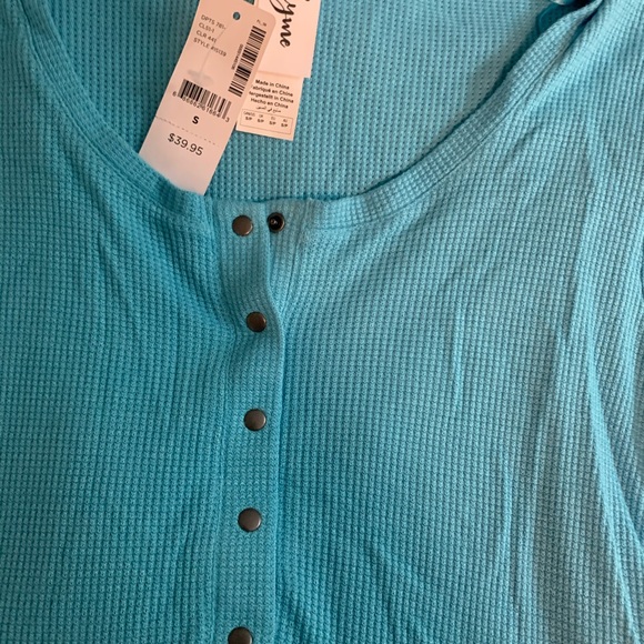 Turquoise Maternity/Nursing shirt - Picture 2 of 3